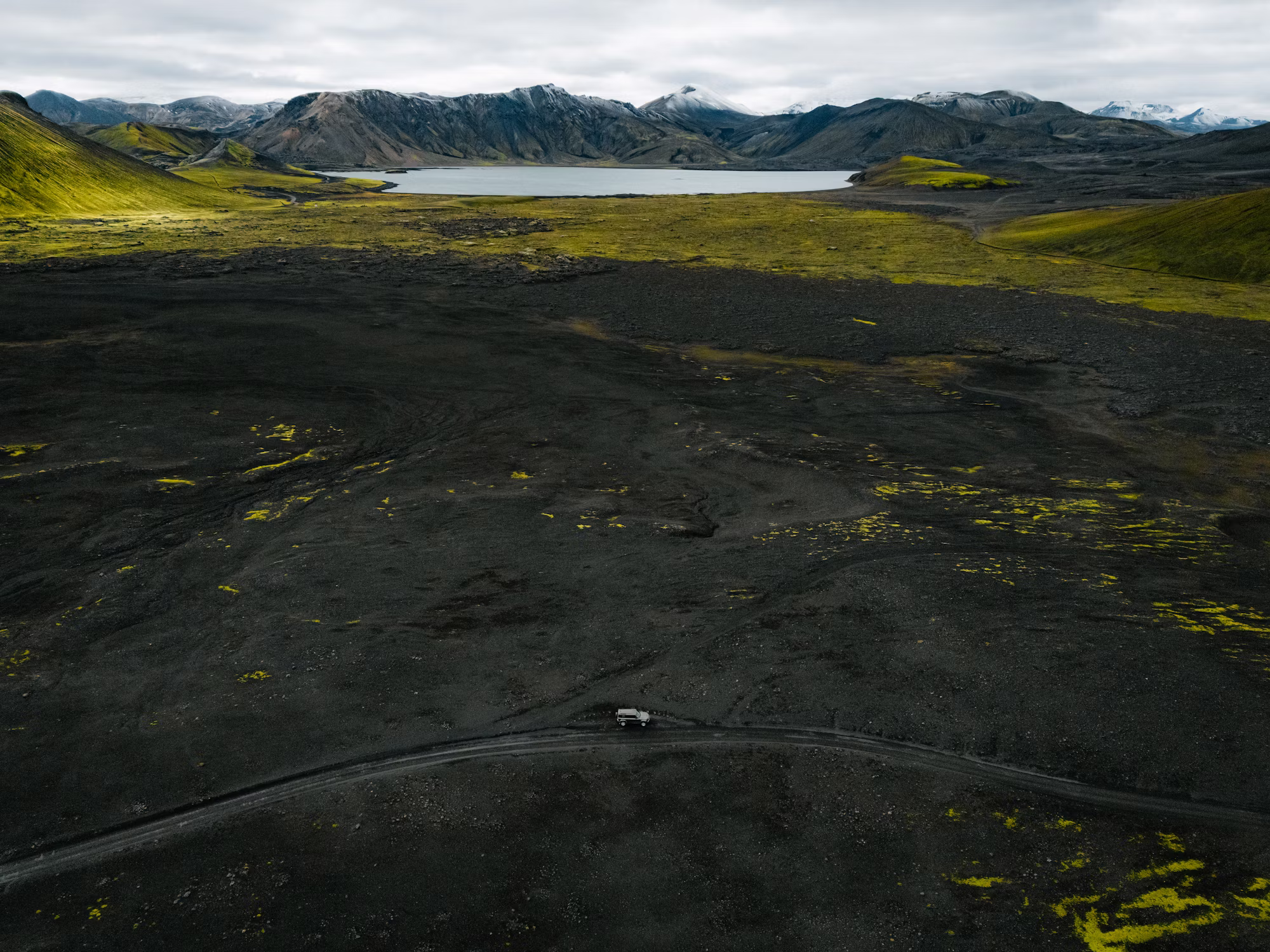 Exploring the World of Sustainable Fashion: A Path to Eco-Friendly Style